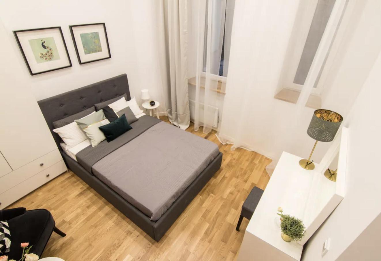 Old Town Apartment - Dluga 30 Street คราคูฟ ภายนอก รูปภาพ